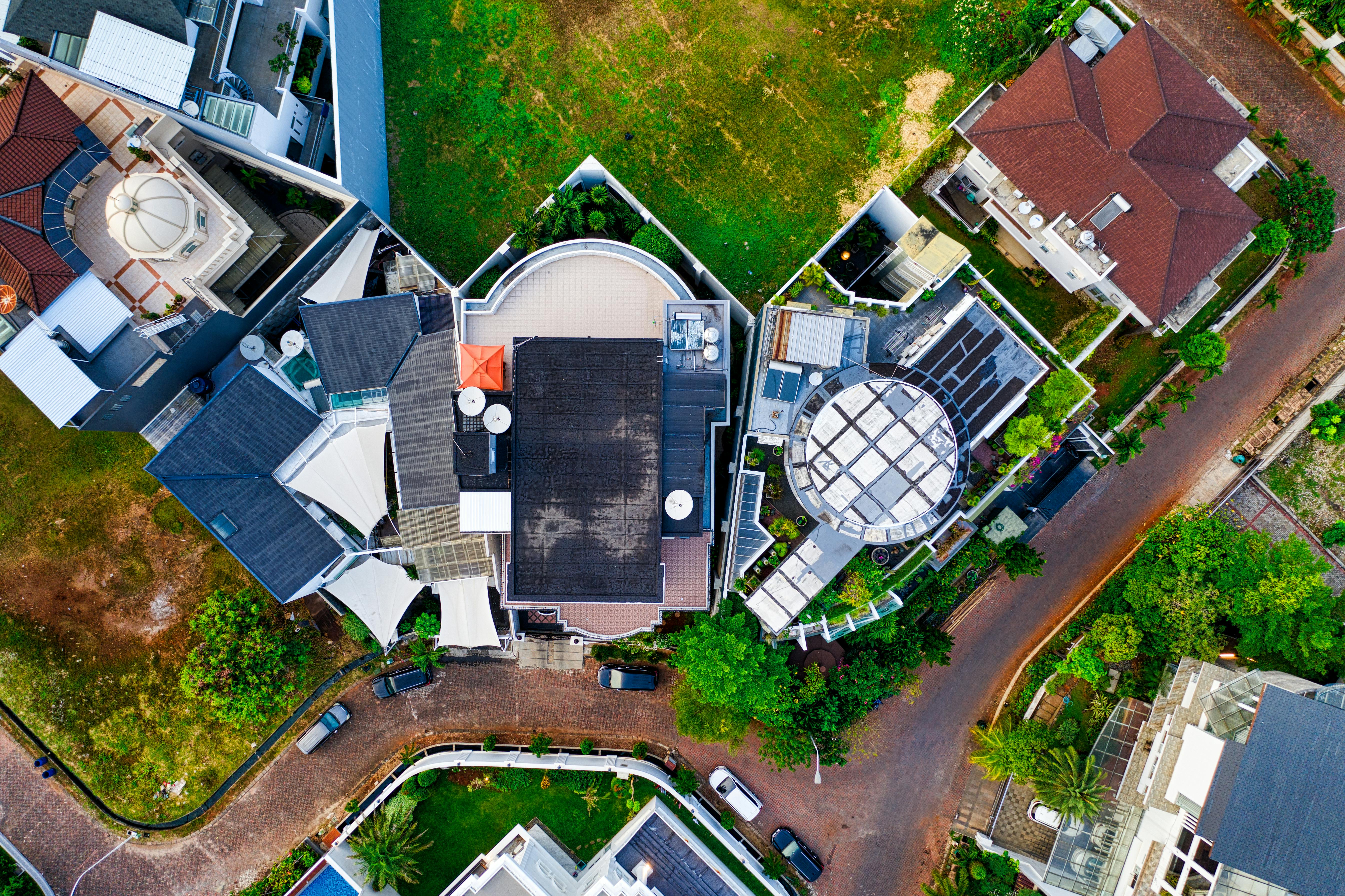 Corner Commercial Plot — Anna Nagar