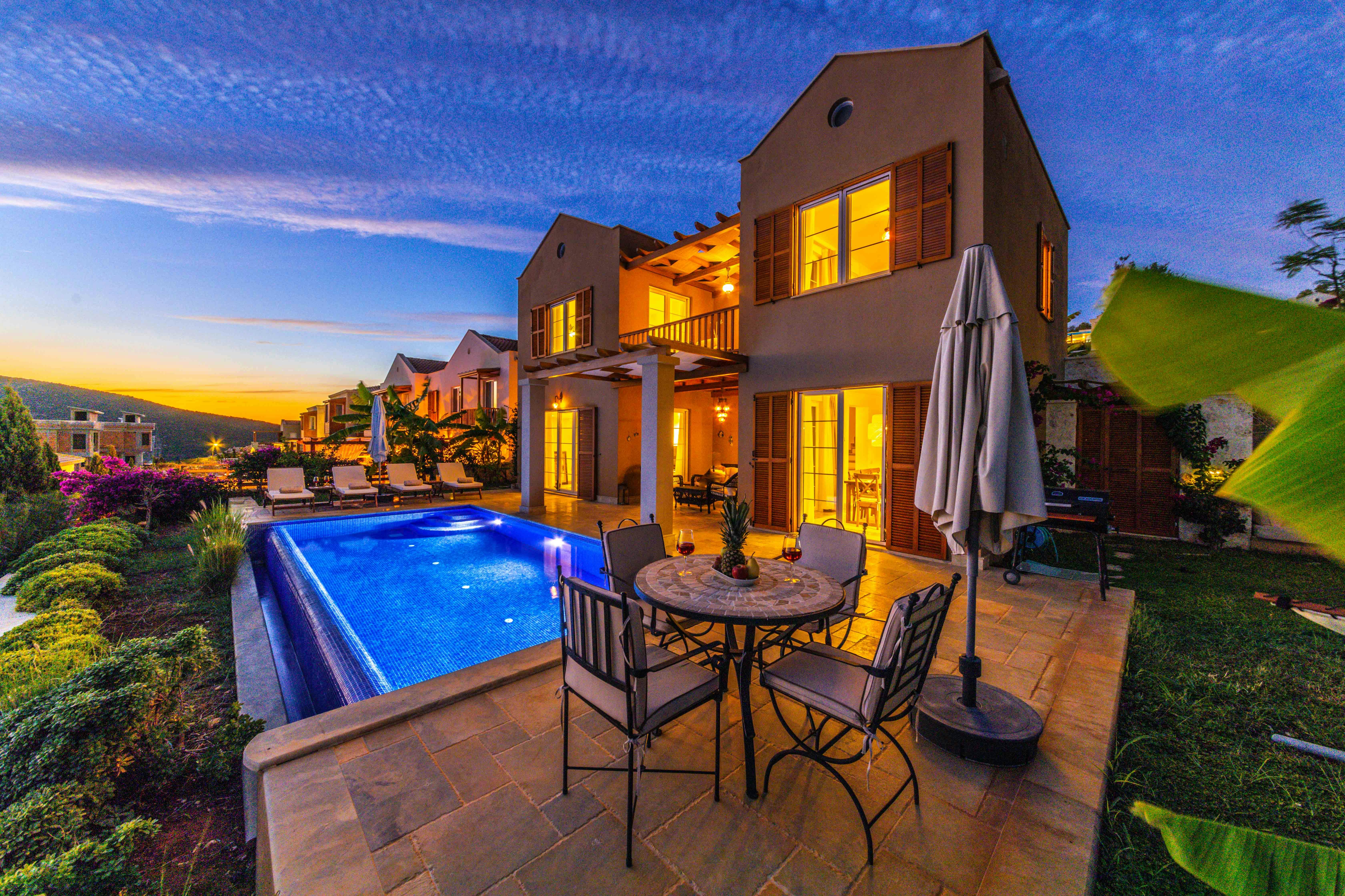 4 BHK Villa with Private Pool — Jubilee Hills